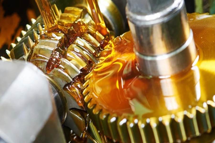 انتخاب بهترین نوع روغن صنعتی